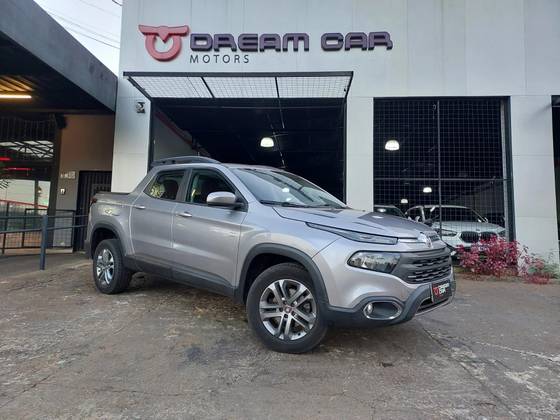 FIAT TORO 2.0 16V TURBO DIESEL FREEDOM 4WD AT9 FIAT TORO 2.0 16V TURBO DIESEL FREEDOM 4WD AT9